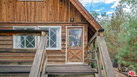 Other - 834 Victoria Ln, Sugarloaf, CA 92386 photo 3 of 9