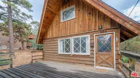 Other - 834 Victoria Ln, Sugarloaf, CA 92386 photo 2 of 9