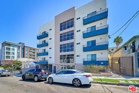 1042 S Kingsley Dr #PH4, Los Angeles, CA 90006