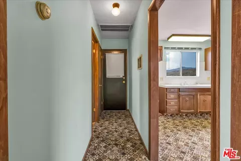 Entry Way - 8686 Uphill Rd, Joshua Tree, CA 92252 photo 1 of 1