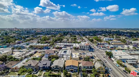 1674 W 25th St, Los Angeles, CA 90007