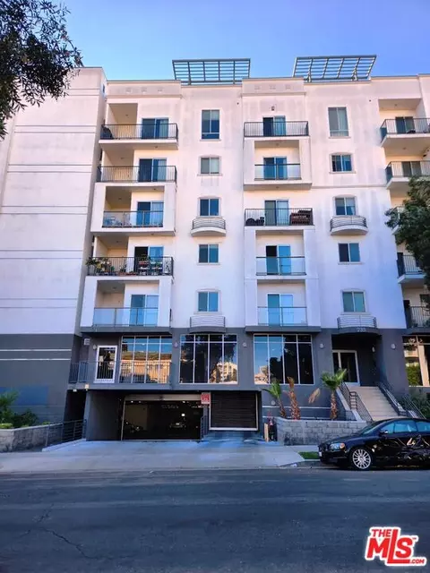 733 S Manhattan Pl #405, Los Angeles, CA 90005