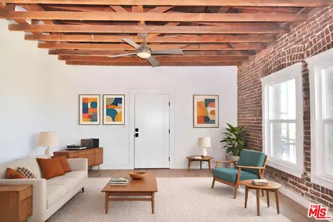 800 Pacific Ave #401, Long Beach, CA 90813