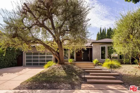 10481 Lindbrook Dr, Los Angeles, CA 90024