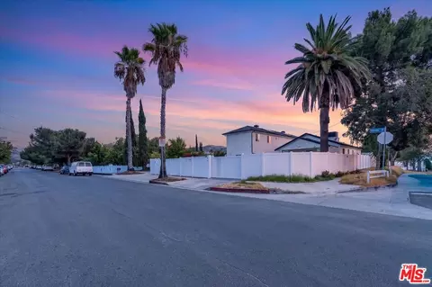 11018 Olinda St, Sun Valley, CA 91352