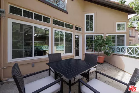 Exterior - 12630 Springbrook Dr #E, San Diego, CA 92128 photo 1 of 2