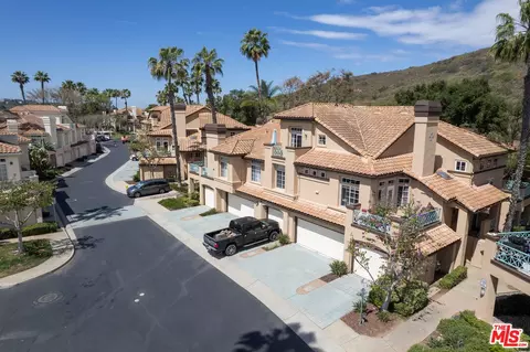 View/Area - 12630 Springbrook Dr #E, San Diego, CA 92128 photo 7 of 7