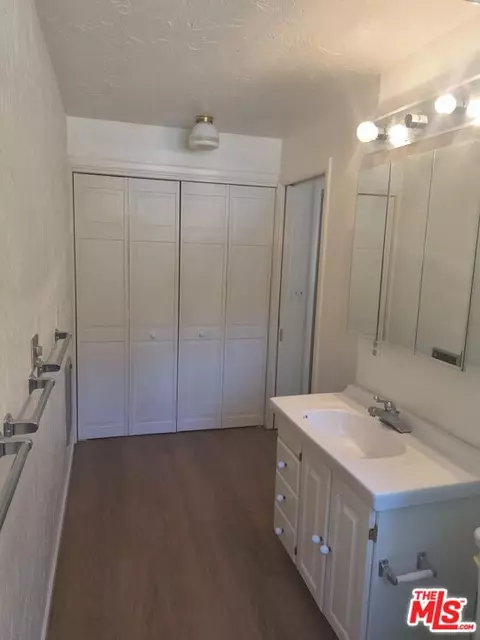 Bath - 2767 Cedar Ln, Big Bear City, CA 92314 photo 2 of 2