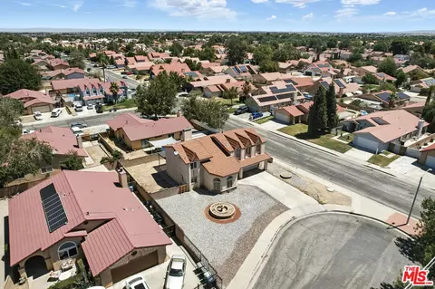 View/Area - 1655 E Avenue K, Lancaster, CA 93535 photo 3 of 5