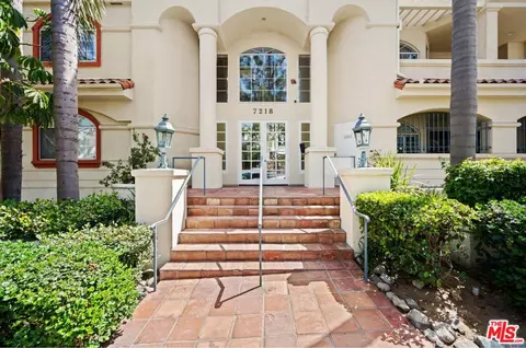 7218 Hillside Ave #202, Los Angeles, CA 90046