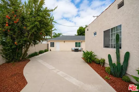 Exterior - 12045 Rives Ave, Downey, CA 90242 photo 2 of 4