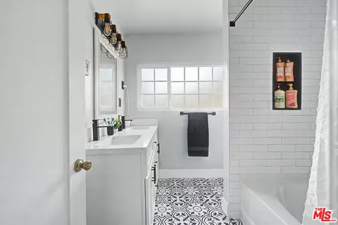Bath - 12045 Rives Ave, Downey, CA 90242 photo 1 of 5