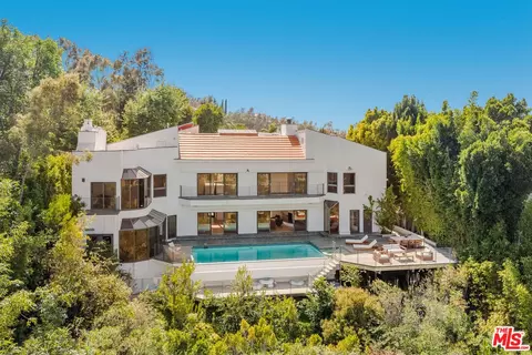 11955 Pinnacle Pl, Beverly Hills, CA 90210
