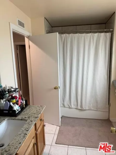 Bath - Undisclosed, Carson, CA 90746 photo 1 of 1