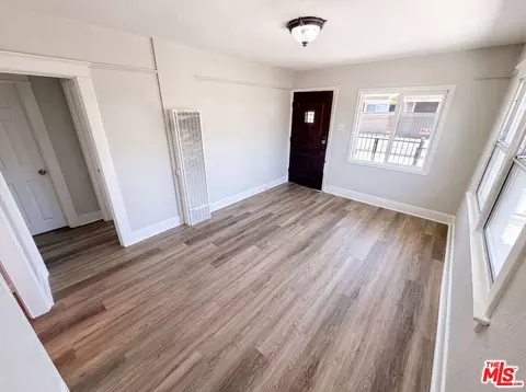 Living - 2135 E Spaulding Ct, Long Beach, CA 90804 photo 1 of 3