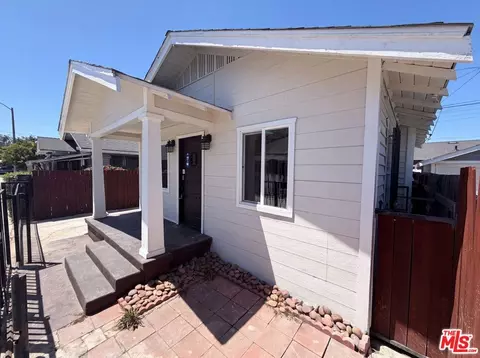Exterior - 2135 E Spaulding Ct, Long Beach, CA 90804 photo 3 of 6
