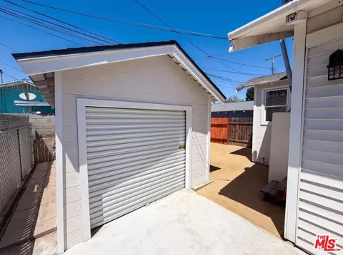 Exterior - 2135 E Spaulding Ct, Long Beach, CA 90804 photo 5 of 6