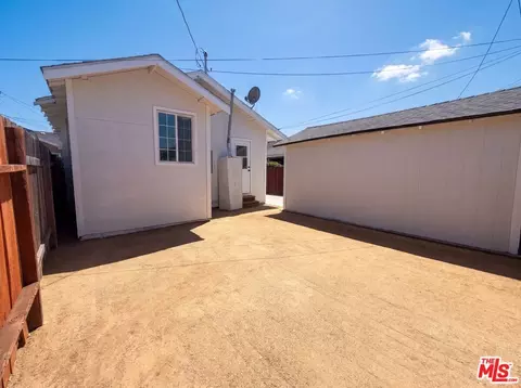 Exterior - 2135 E Spaulding Ct, Long Beach, CA 90804 photo 6 of 6