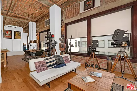 460 S Spring St #1217, Los Angeles, CA 90013