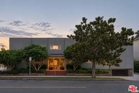 10600 Eastborne Ave #9, Los Angeles, CA 90024
