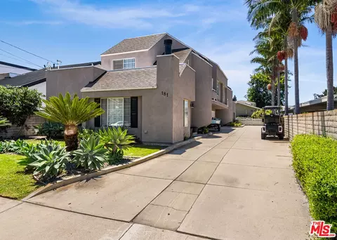 181 Cecil Pl, Costa Mesa, CA 92627 photo 4