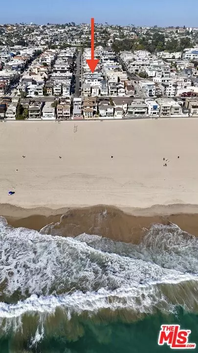 136 28th St, Hermosa Beach, CA 90254