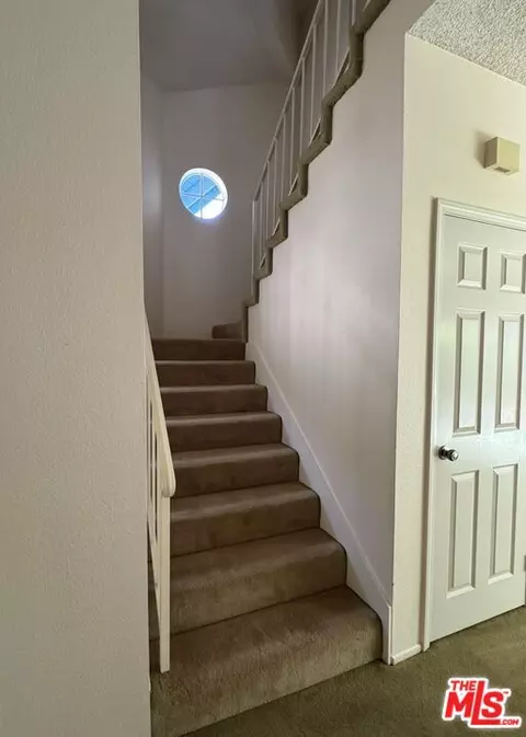 Entry Way - 11828 Alderbrook St, Moorpark, CA 93021 photo 3 of 5