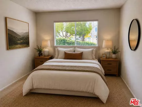 Bedroom - 11828 Alderbrook St, Moorpark, CA 93021 photo 2 of 6
