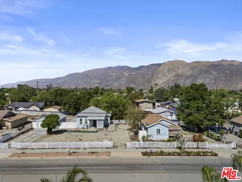View/Area - 427 E Main St, San Jacinto, CA 92583 photo 1 of 5