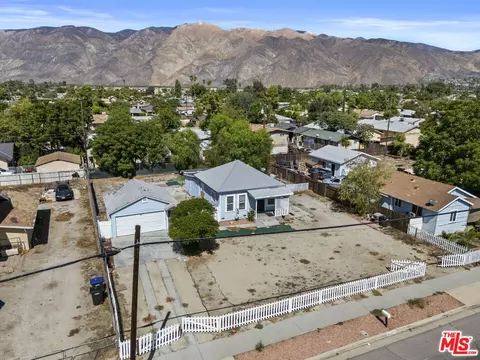 View/Area - 427 E Main St, San Jacinto, CA 92583 photo 5 of 5