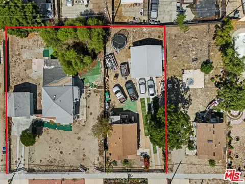 View/Area - 427 E Main St, San Jacinto, CA 92583 photo 2 of 5