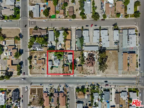 View/Area - 427 E Main St, San Jacinto, CA 92583 photo 5 of 5