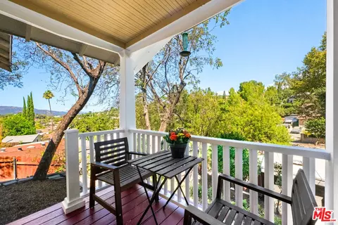 1812 Wollam St, Los Angeles, CA 90065