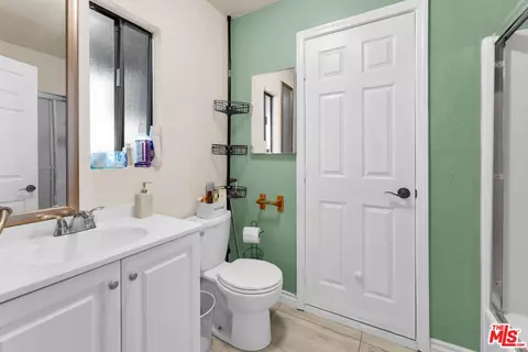 Bath - 35335 89th St, Littlerock, CA 93543 photo 3 of 3