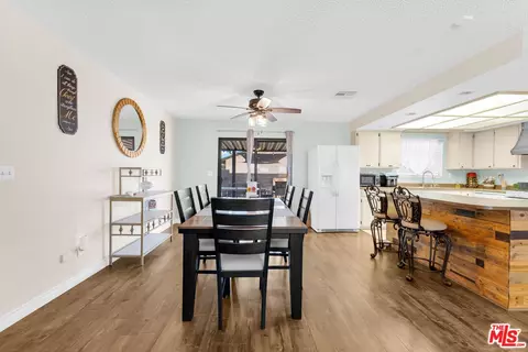 Dining - 35335 89th St, Littlerock, CA 93543 photo 1 of 2