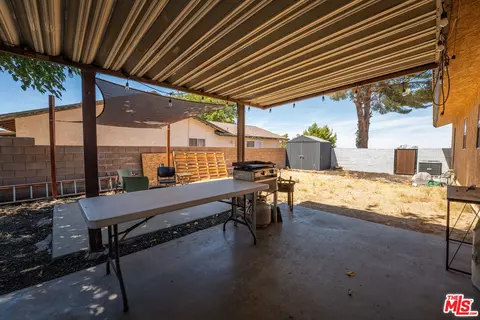 Exterior - 35335 89th St, Littlerock, CA 93543 photo 6 of 6
