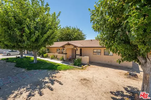 35335 89th St, Littlerock, CA 93543 photo 4
