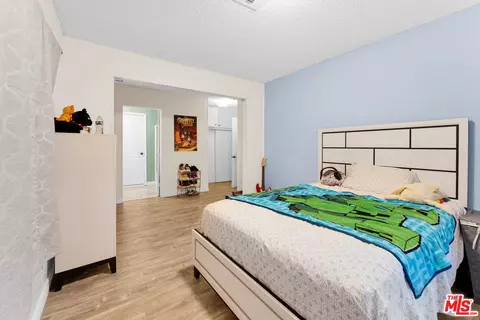 Bedroom - 35335 89th St, Littlerock, CA 93543 photo 7 of 8