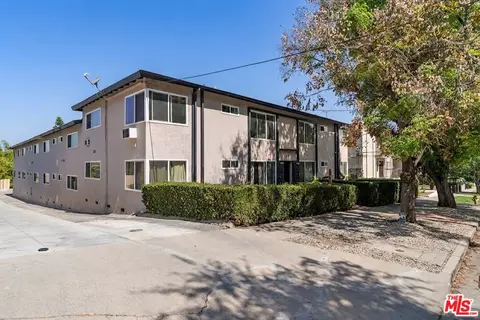 1351 Armadale Ave, Los Angeles, CA 90042
