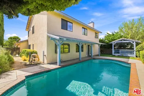 Other - 44138 Ruthron Ave, Lancaster, CA 93536 photo 9 of 10