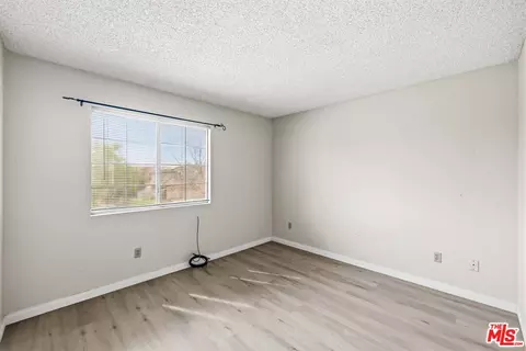 Bedroom - 44138 Ruthron Ave, Lancaster, CA 93536 photo 1 of 7