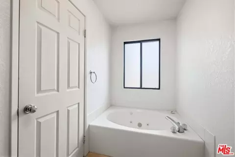Bath - 44138 Ruthron Ave, Lancaster, CA 93536 photo 5 of 5