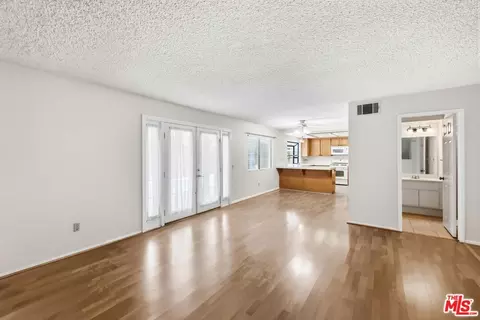 Living - 44138 Ruthron Ave, Lancaster, CA 93536 photo 7 of 8