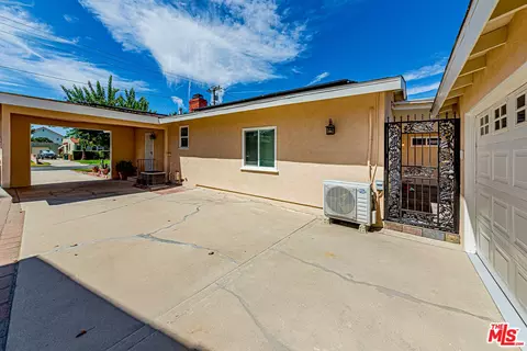 Exterior - 10530 Dolan Ave, Downey, CA 90241 photo 4 of 6