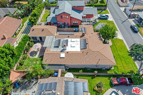 View/Area - 10530 Dolan Ave, Downey, CA 90241 photo 5 of 6