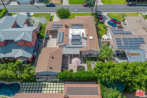 View/Area - 10530 Dolan Ave, Downey, CA 90241 photo 3 of 6