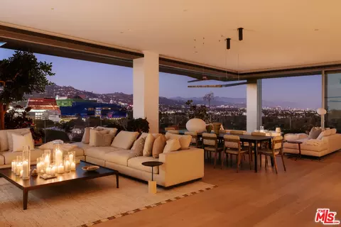 8899 Beverly Blvd #8B, West Hollywood, CA 90048