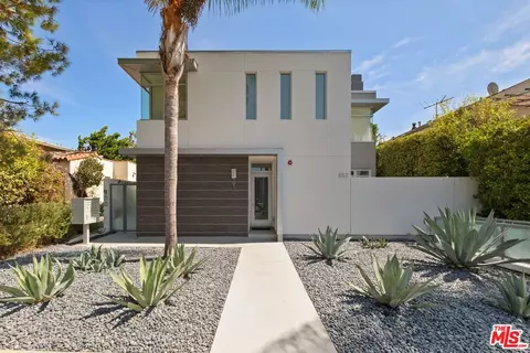 853 21st St #104, Santa Monica, CA 90403
