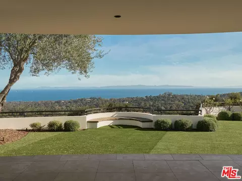 Exterior - 1130 E Mountain Dr, Montecito, CA 93108 photo 2 of 7