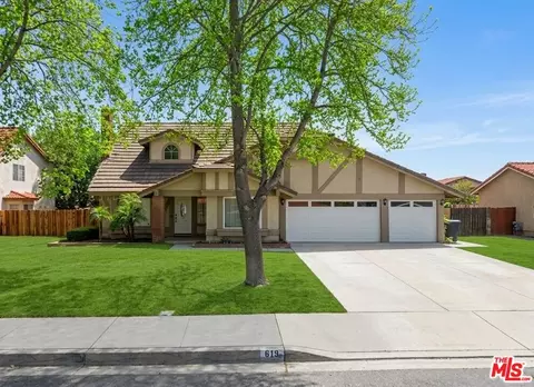 619 W Arbeth St, Rialto, CA 92377